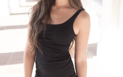 性感身材苗条美女写真艺术照图片