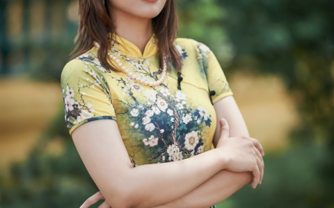 东方旗袍古典美女图片摄影