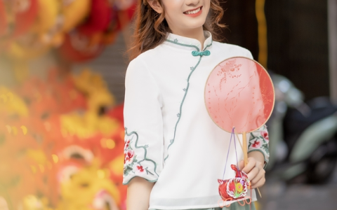 亚洲传统节日古典汉服美女写真图片